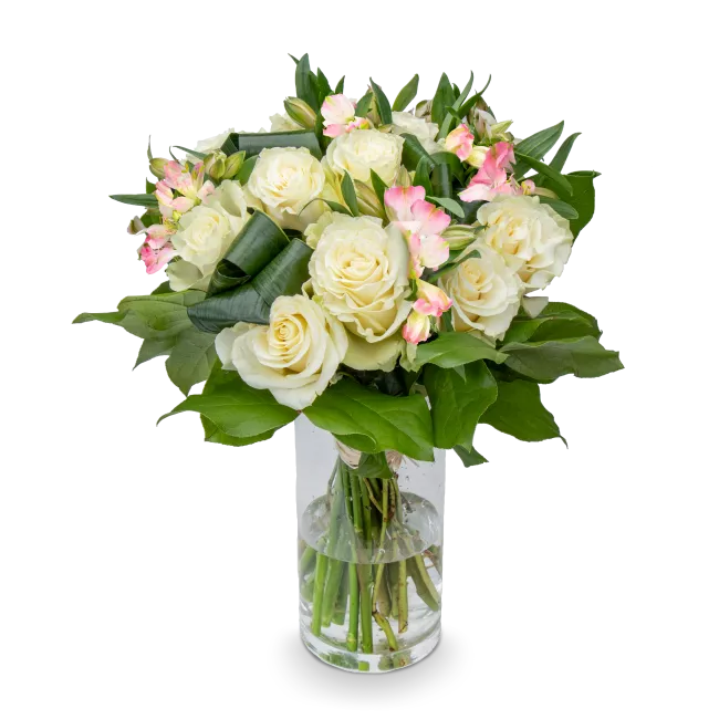 Bouquet of roses with alstromeria